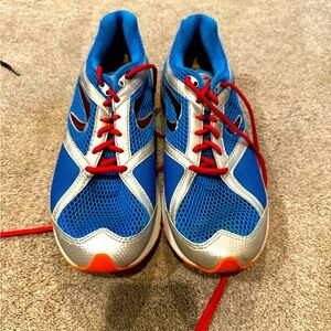 Newton Running Mens 14 US
